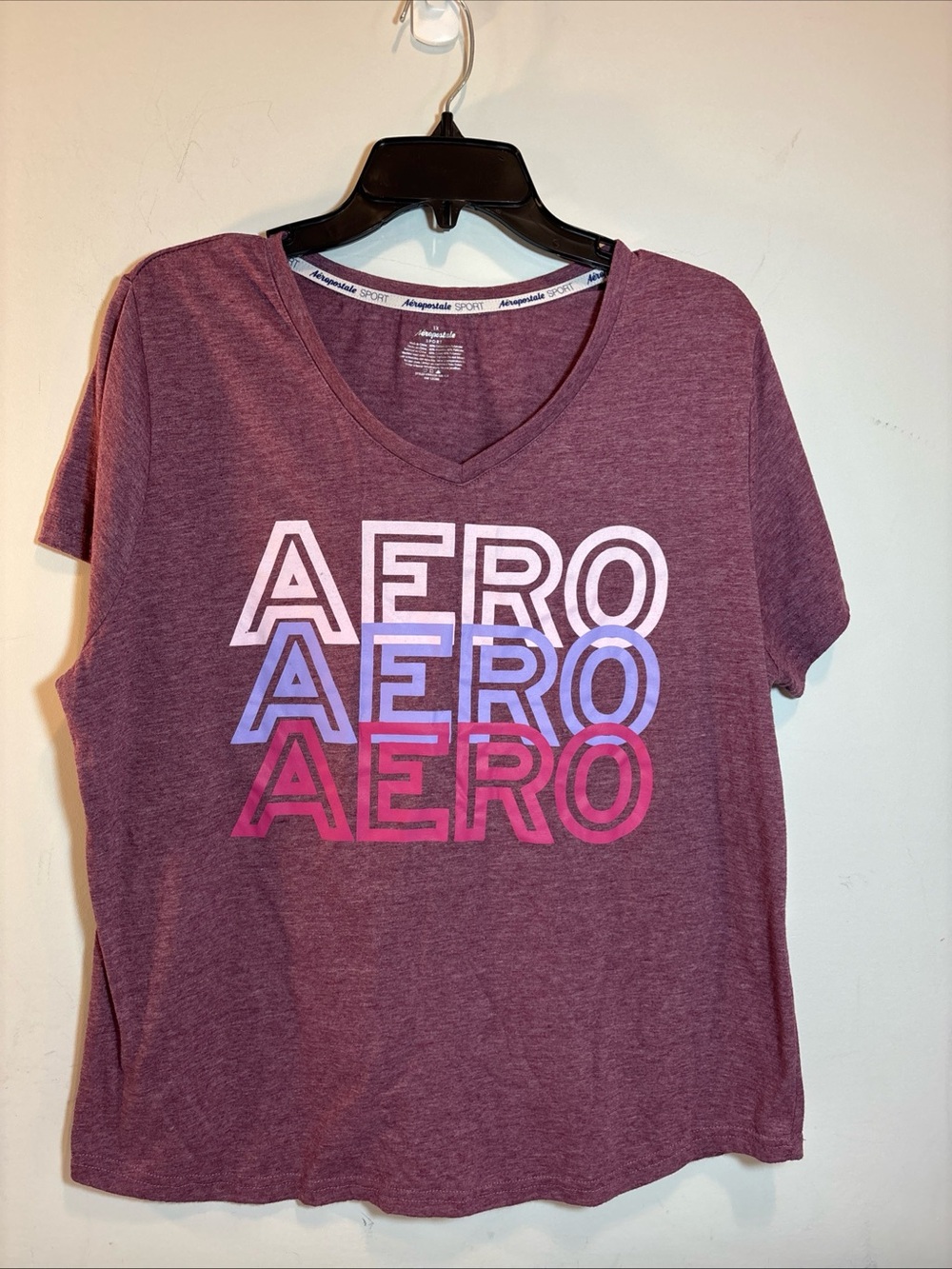 Aeropostale Graphic V-Neck Tee - Maroon with Pink & Blue Logo. 623